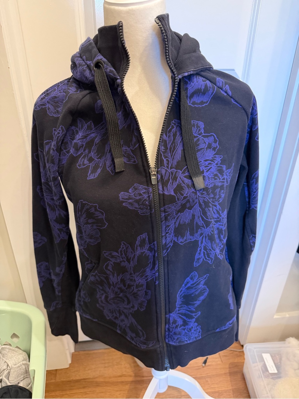 Athleta Black and Purple Floral Jacket